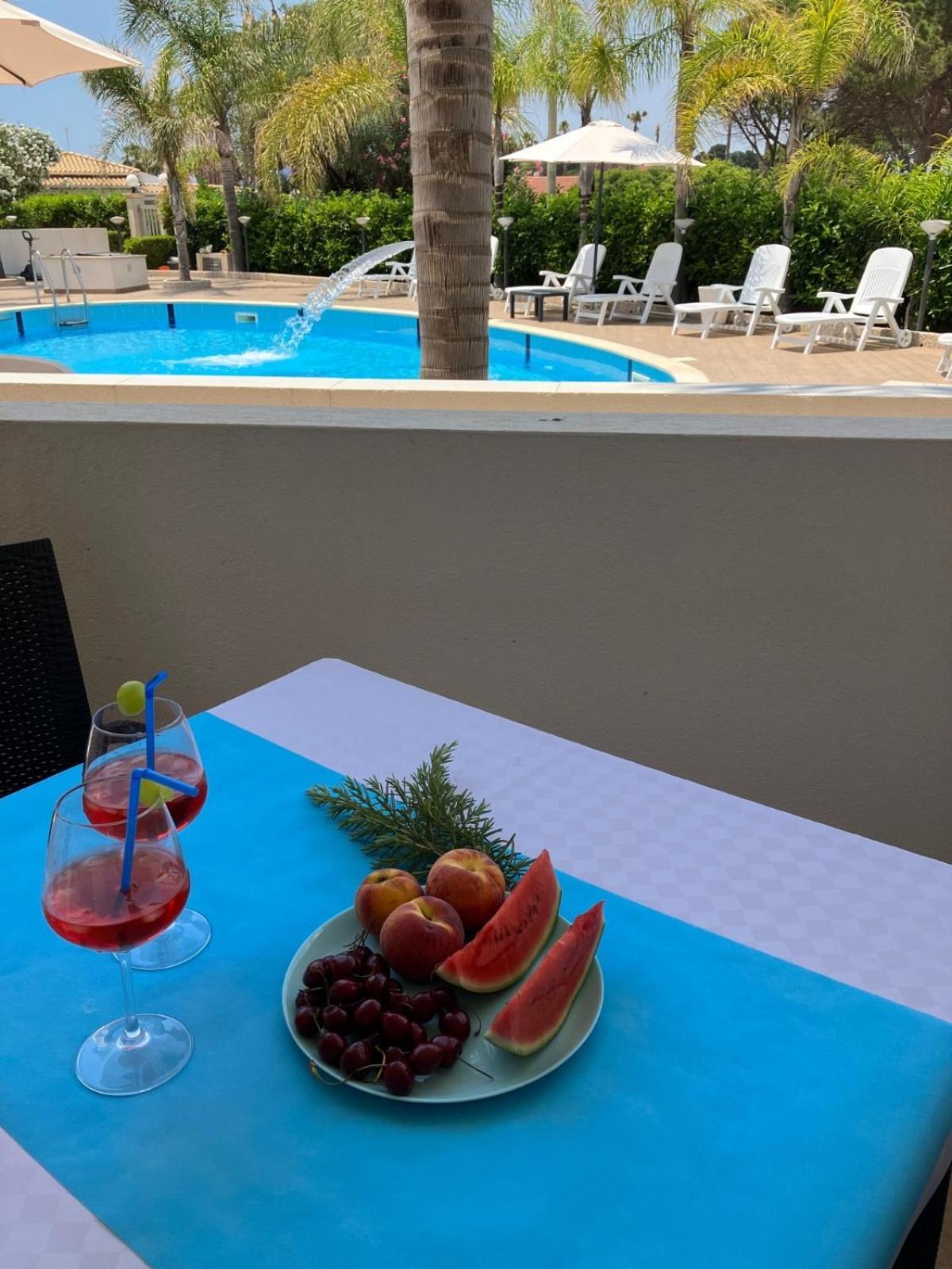 سانتا ماريا ديل فوكالو Residence Fronte Mare المظهر الخارجي الصورة